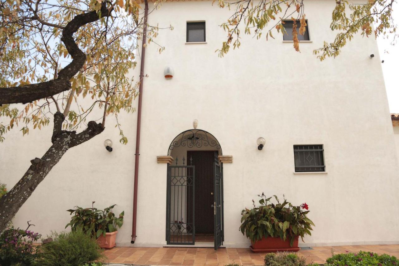 Guglionesi Villa Angiolina, Molise מראה חיצוני תמונה